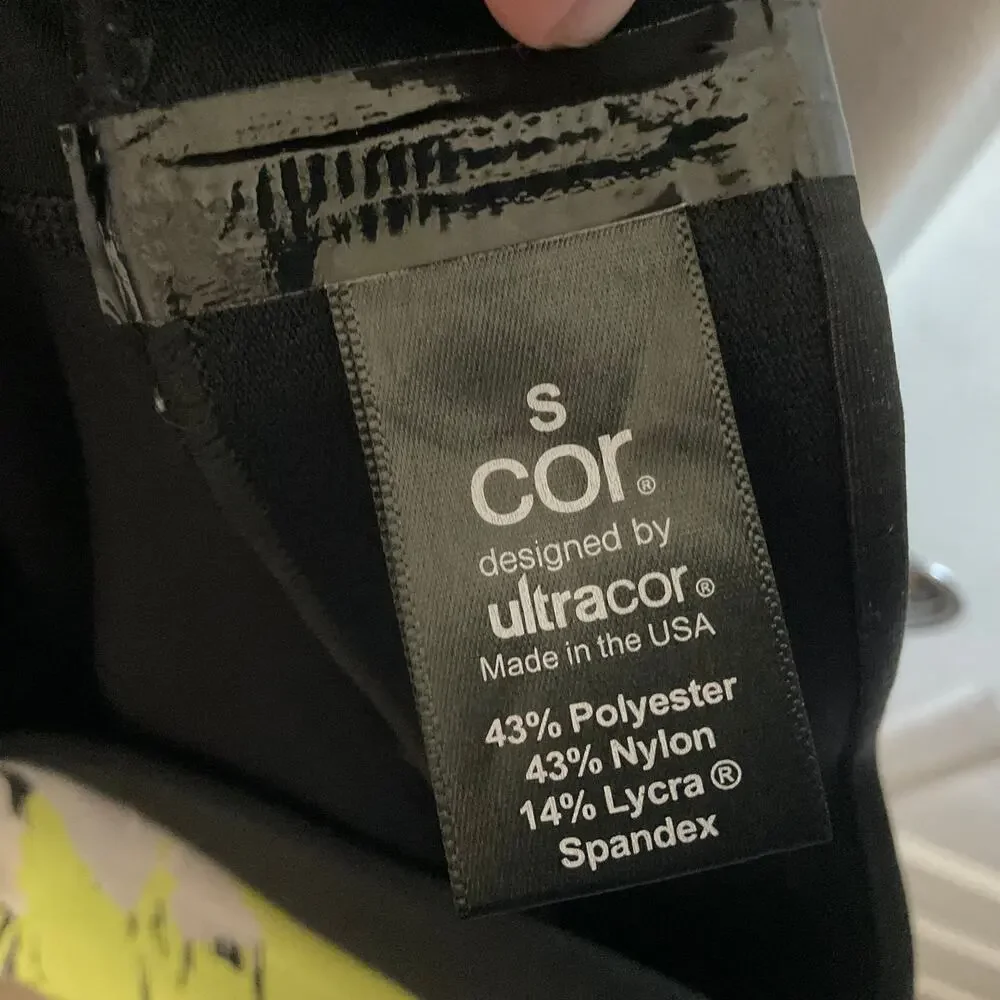 Cor by Ultracor Green/White/Black Printed‎ Leggings - Size Small